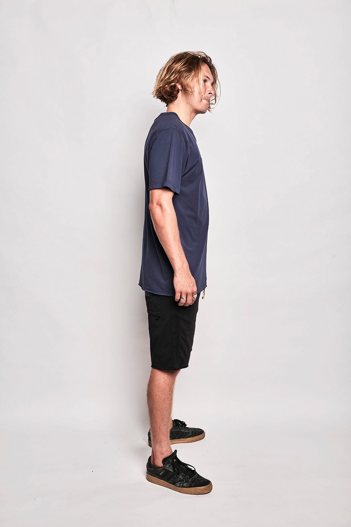 Chill Pocket Tee - Washed Dark Denim