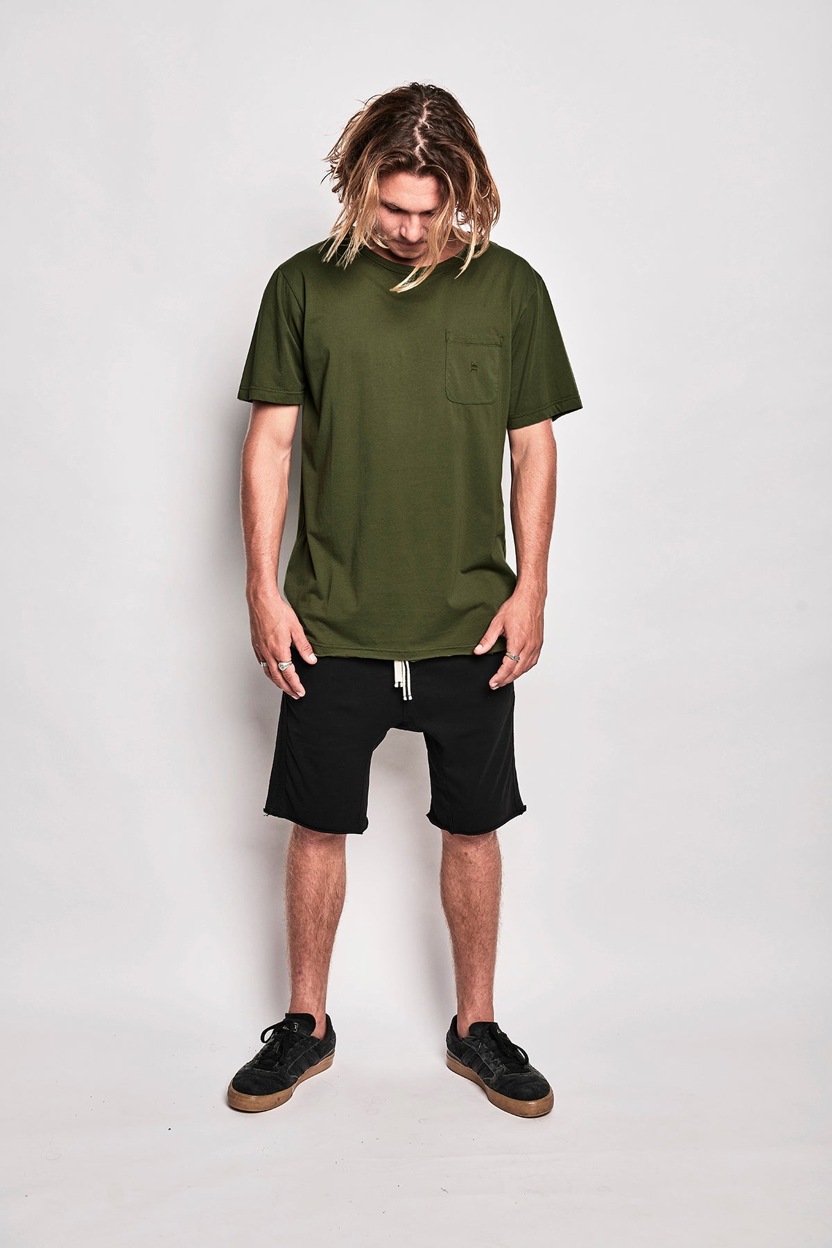 Chill Pocket Tee - Washed Olivine