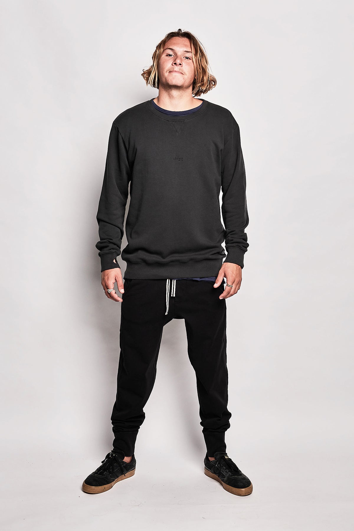 Gang Fleece Crew - Washed Soft Black